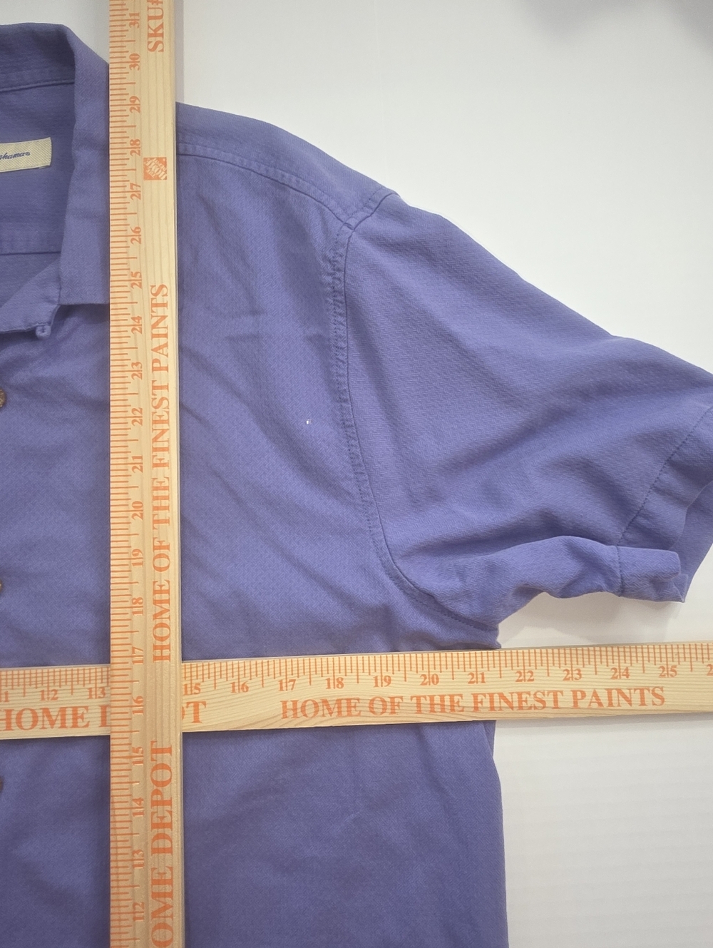 Tommy Bahama: 70% SILK/ 30% COTTON Short Sleeves Button-Up SZL - Picture 3 of 9